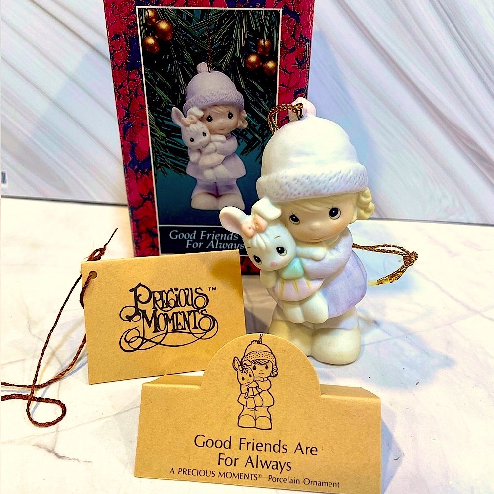 *Vintage* 1992 Precious Moments Ornament “Good Friends are for Always”